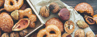 Snacks: a report from the supermarkets all over the world